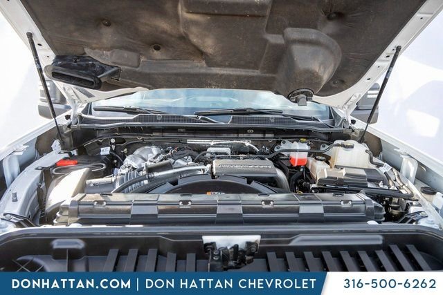 Used 2024 Chevrolet Silverado 2500 Custom w/ Custom Value Package image 40