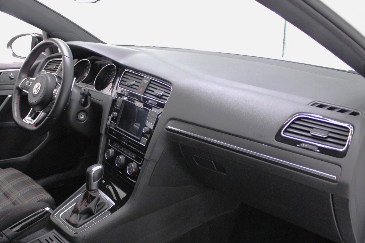 Used 2021 Volkswagen GTI S image 44