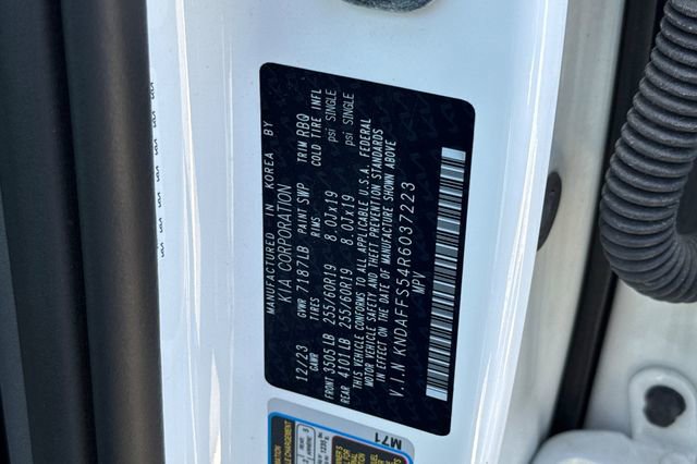 Certified 2024 Kia EV9 Wind AWD/4WD image 39