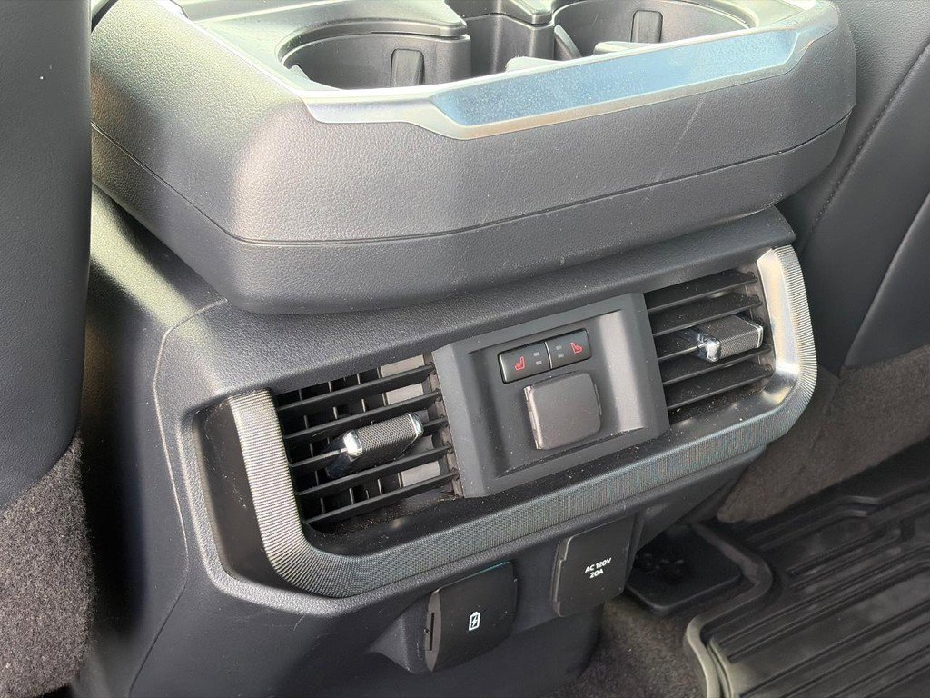 Used 2021 Ford F150 Platinum w/ Equipment Group 701A High AWD/4WD image 11