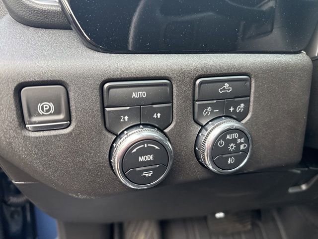New 2026 GMC Sierra 1500 Elevation w/ LPO, Elevation Black Package image 13