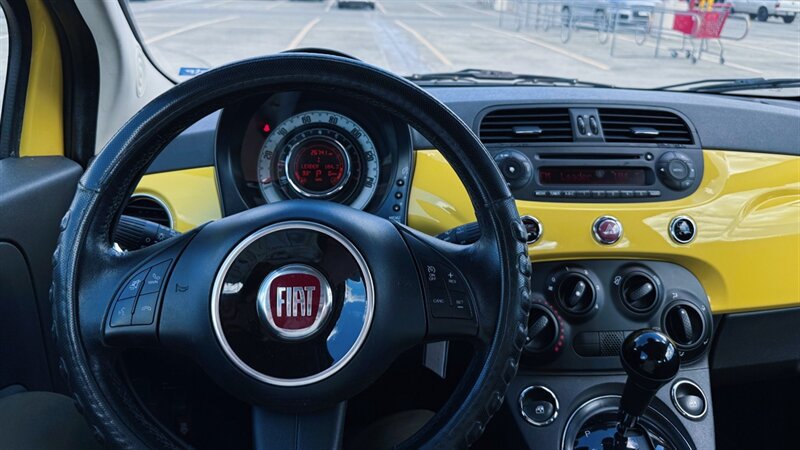 Used 2013 FIAT 500 Pop FWD image 8