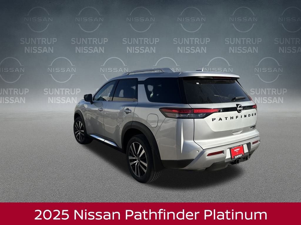 New 2025 Nissan Pathfinder Platinum w/ Black Appearance Package image 4