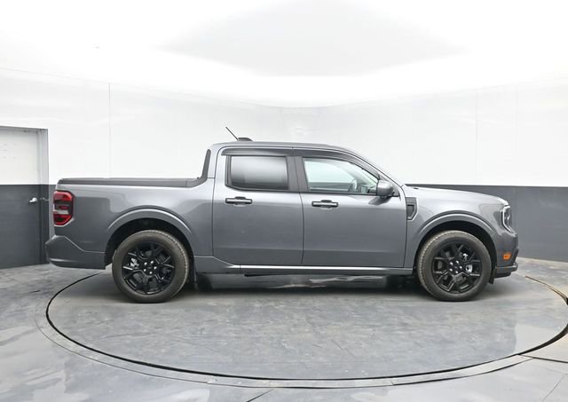 Used 2025 Ford Maverick Lobo image 4