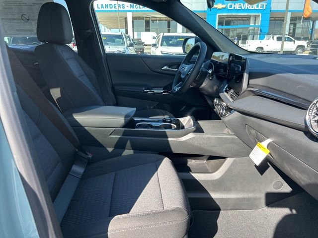 New 2026 Chevrolet Equinox LT FWD image 31