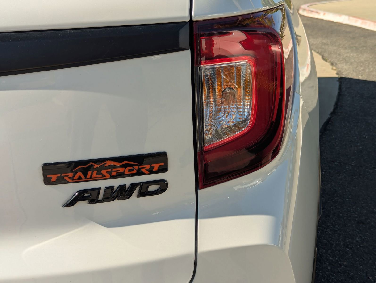 Used 2022 Honda Passport TrailSport image 11