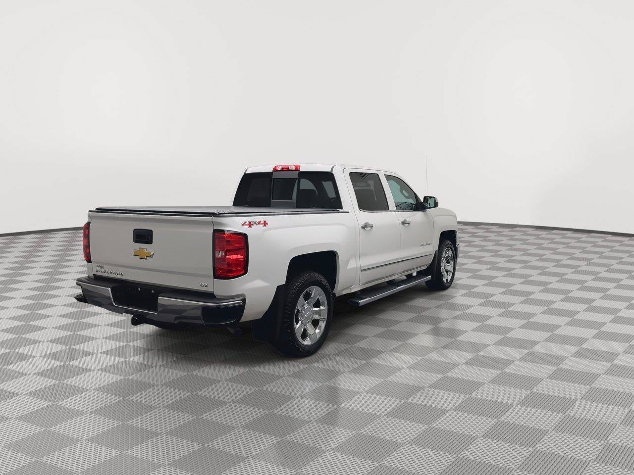 Used 2015 Chevrolet Silverado 1500 LTZ AWD/4WD image 40