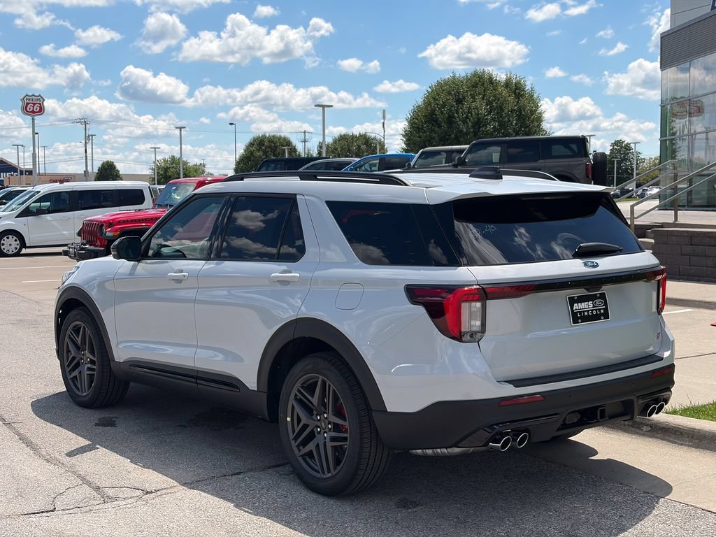 New 2026 Ford Explorer ST w/ Sun And Sound Package AWD/4WD image 4