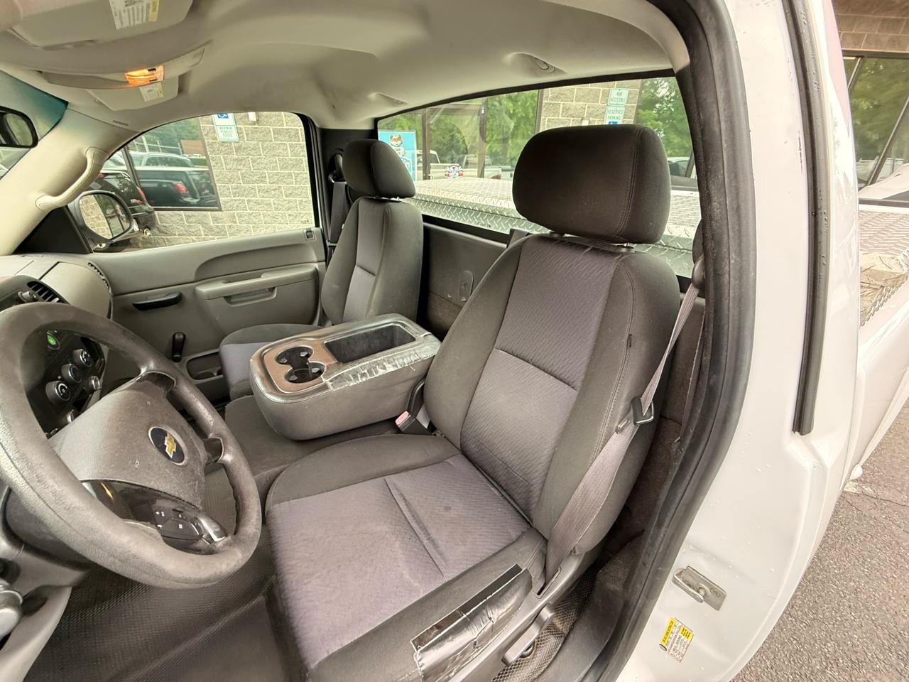 Used 2011 Chevrolet Silverado 1500 W/T RWD image 12