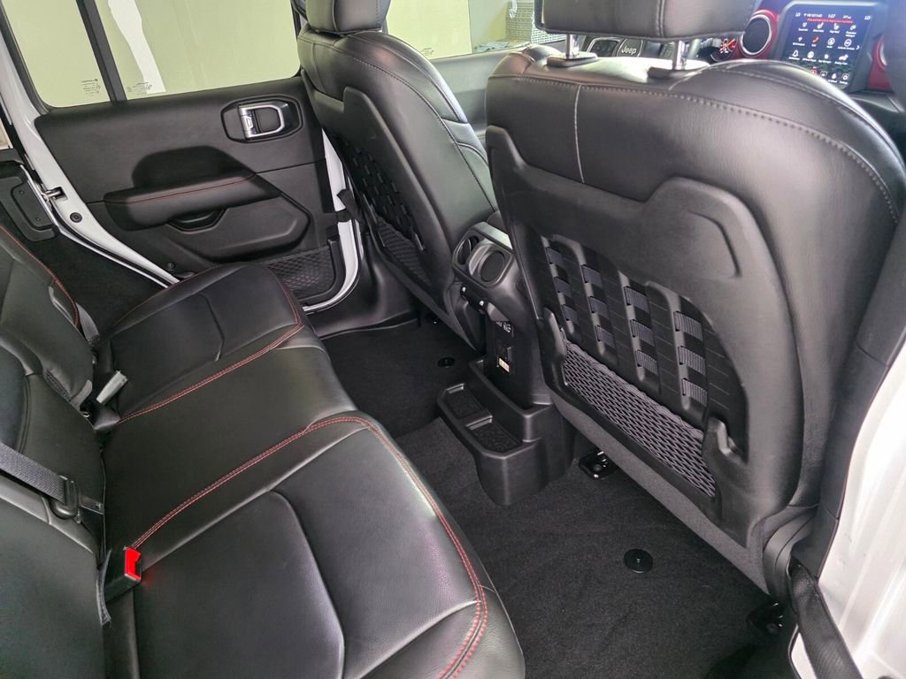 Used 2023 Jeep Wrangler Unlimited Rubicon w/ LED Lighting Group image 29