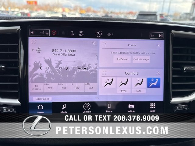 Used 2024 Chrysler Pacifica Touring-L image 14