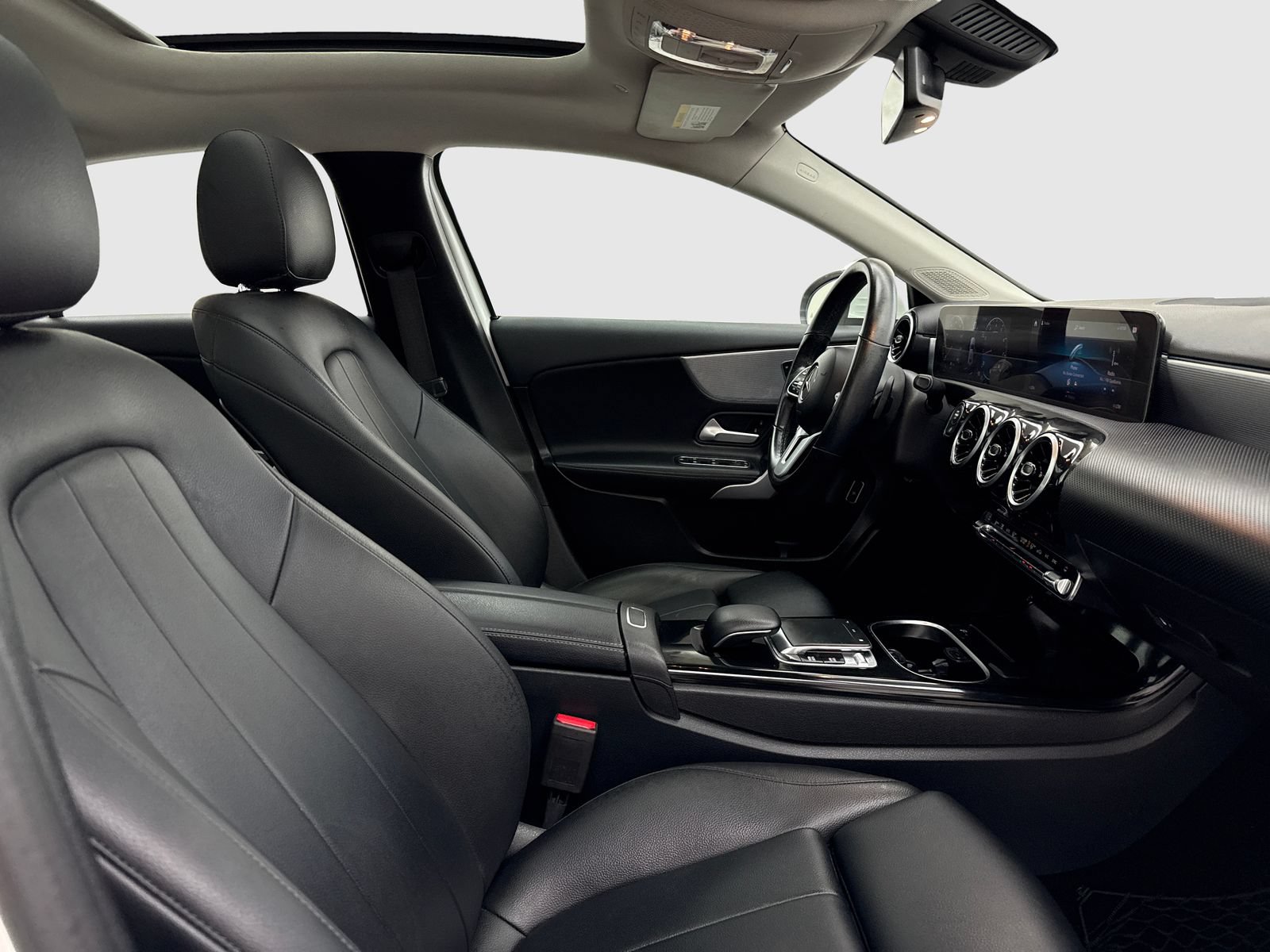 Used 2020 Mercedes-Benz A 220 w/ Premium Package image 41
