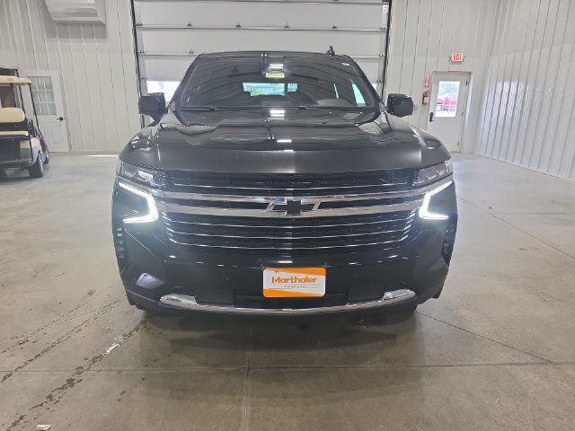 Used 2021 Chevrolet Tahoe LT w/ LT Signature Package AWD/4WD image 3