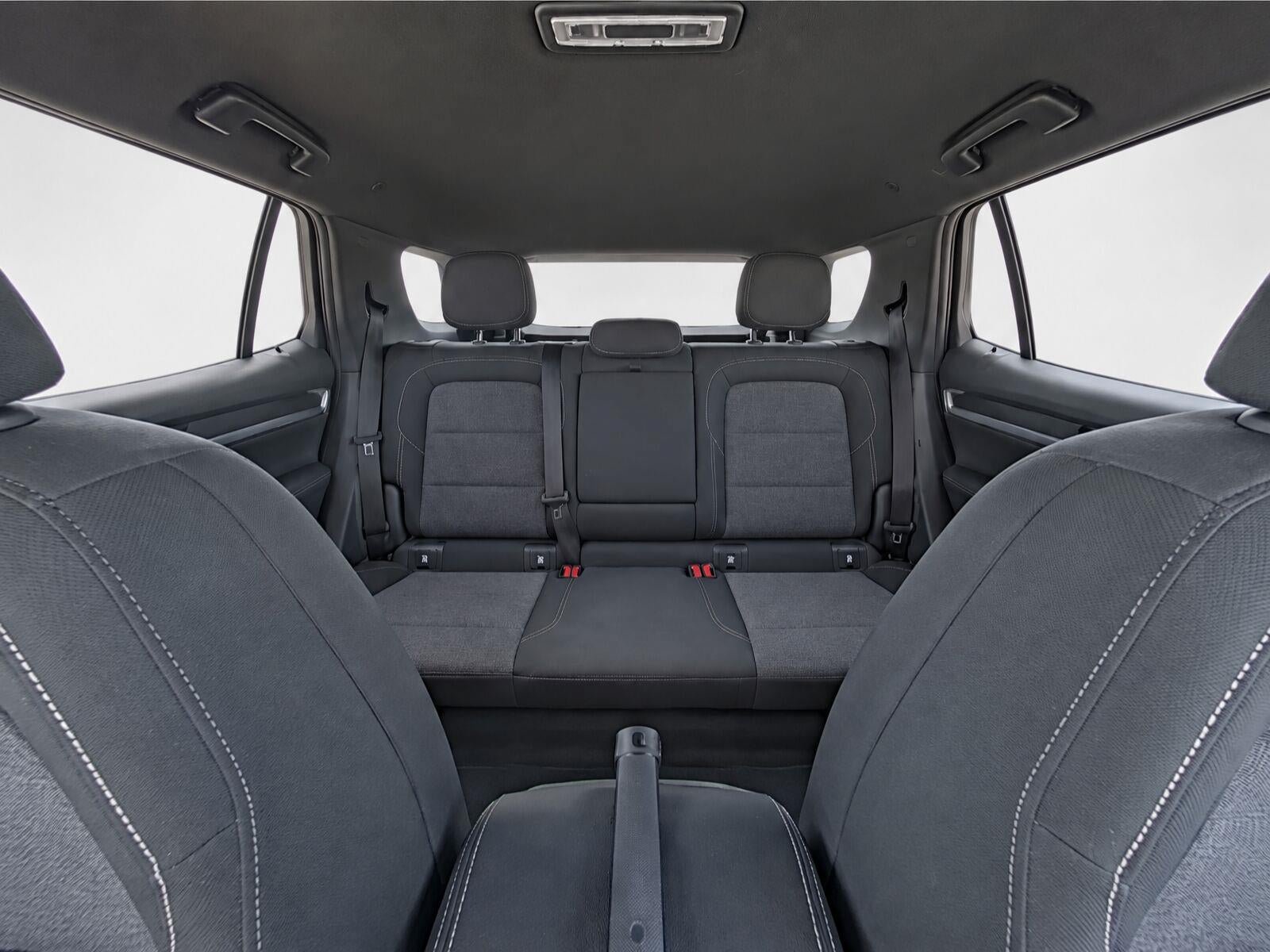 Used 2025 GMC Terrain Elevation AWD/4WD image 16