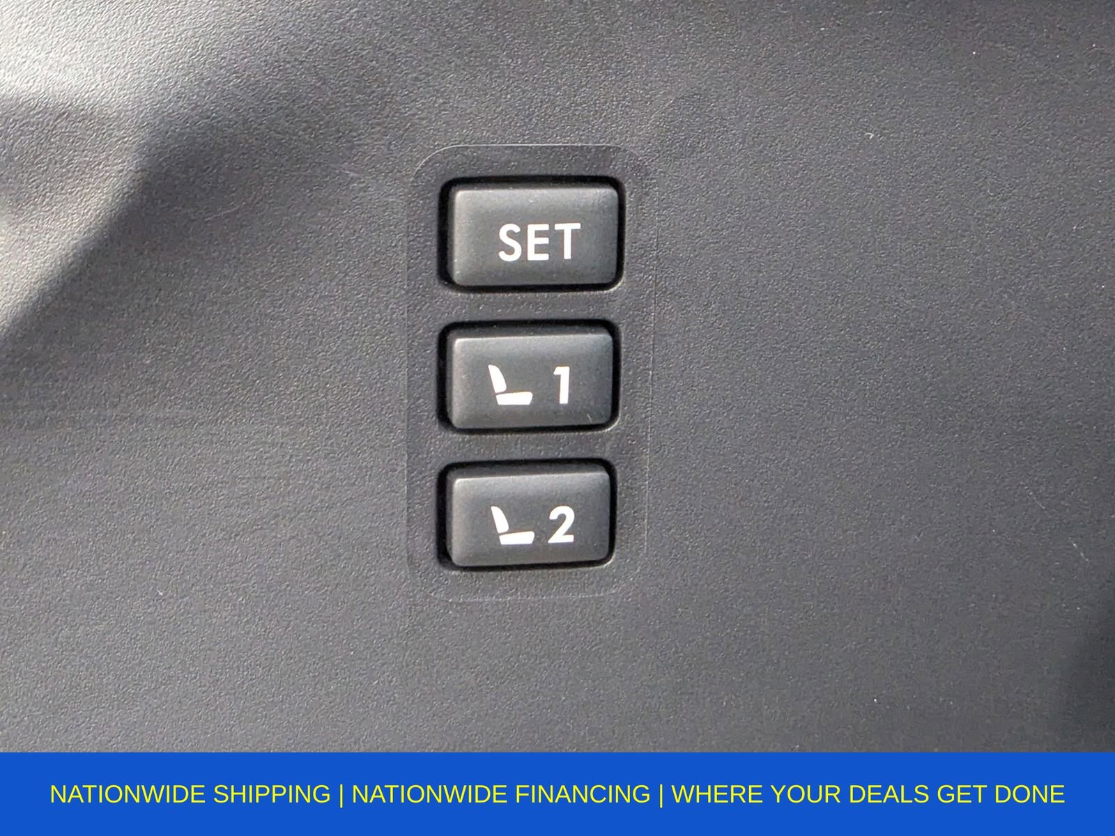 Used 2022 Subaru Ascent Limited w/ Technology Package image 30