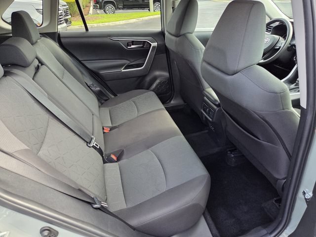 Used 2023 Toyota RAV4 XLE FWD image 14