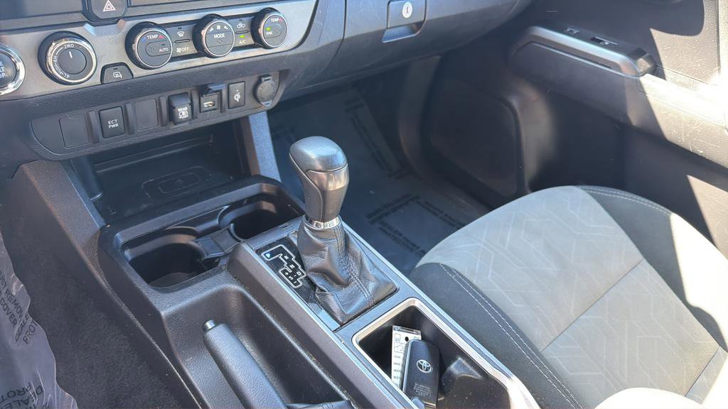 Used 2023 Toyota Tacoma TRD Sport image 25