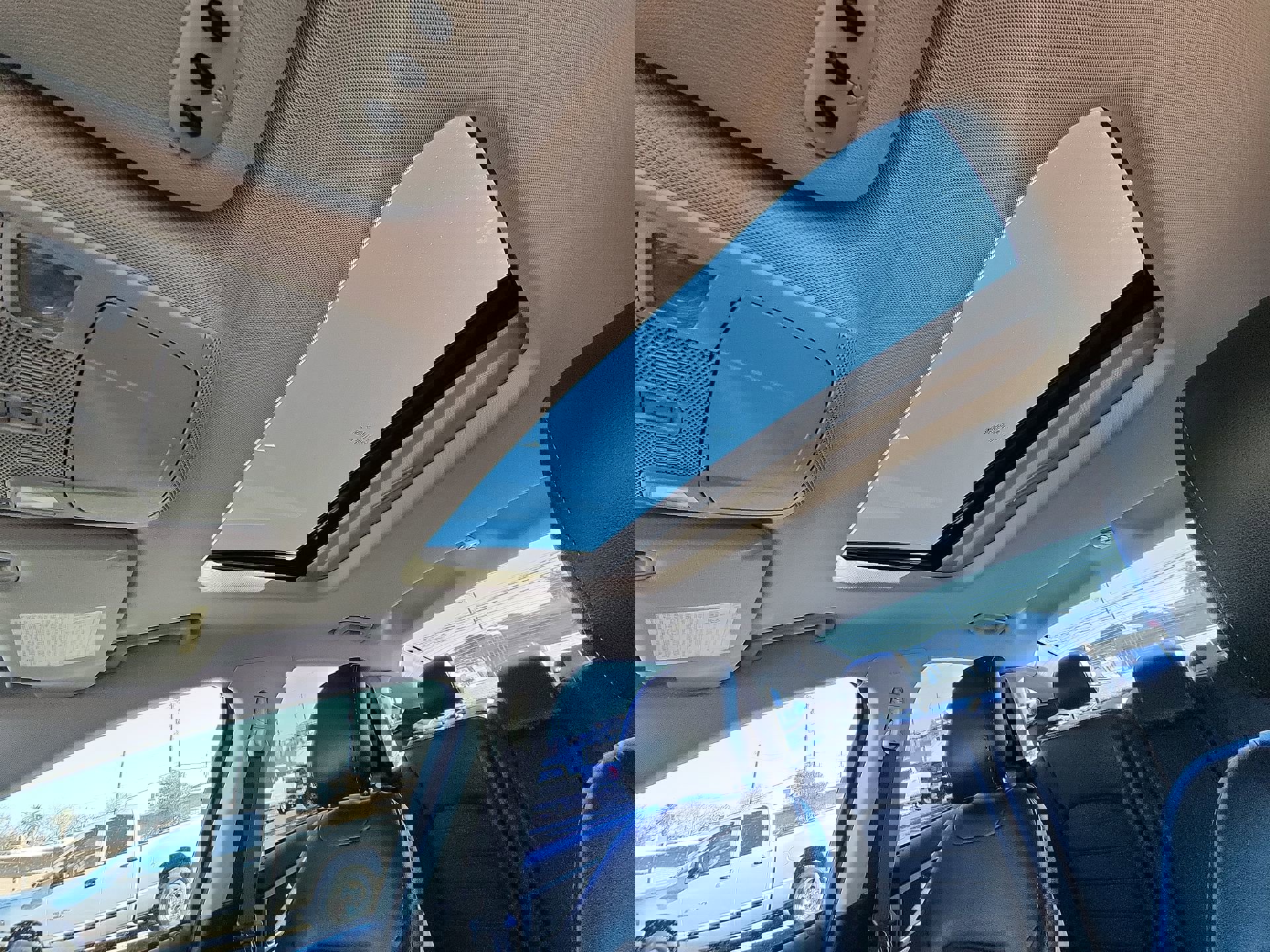 Used 2015 Ford Fusion SE w/ Equipment Group 202A image 16