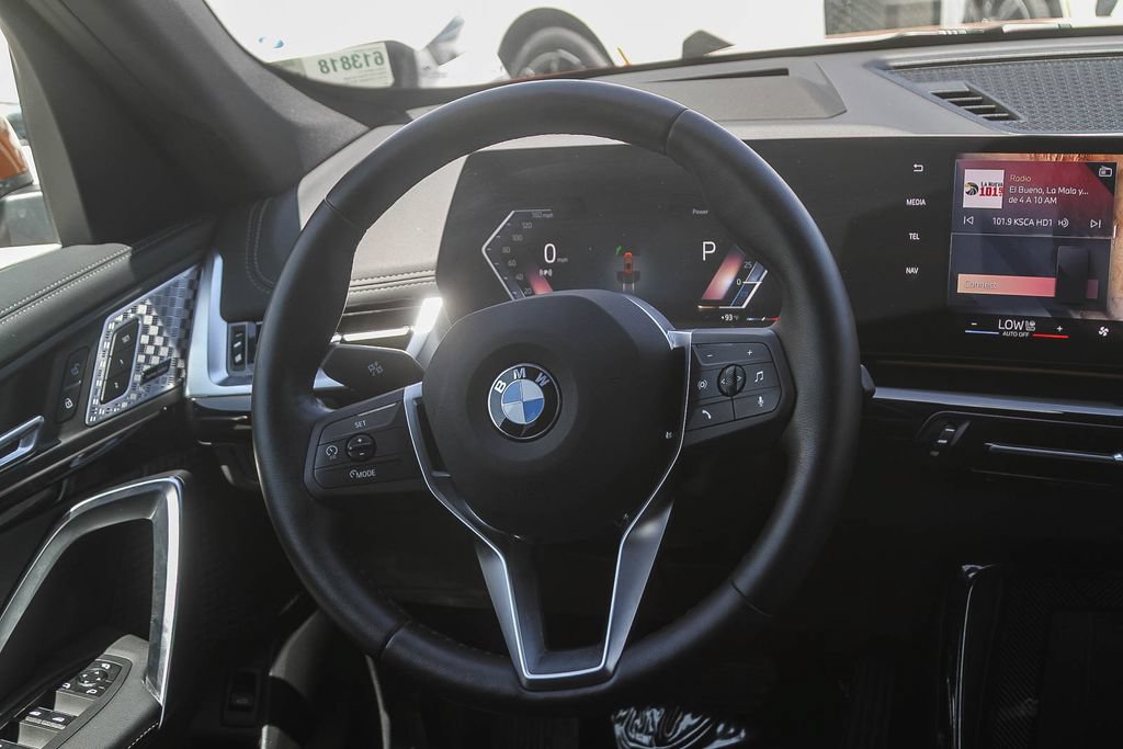 Used 2025 BMW X1 xDrive28i w/ Premium Package AWD/4WD image 11
