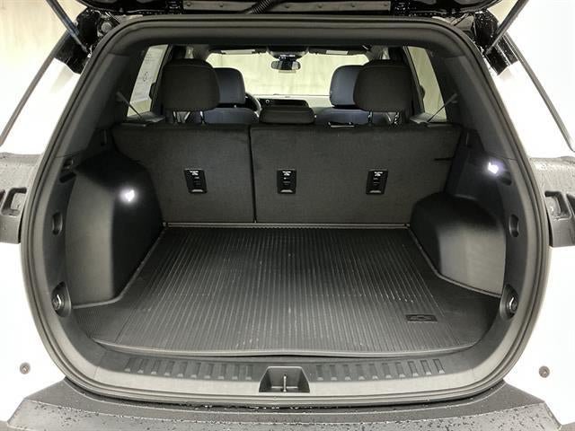New 2026 Chevrolet Equinox LT w/ Midnight Edition AWD/4WD image 27