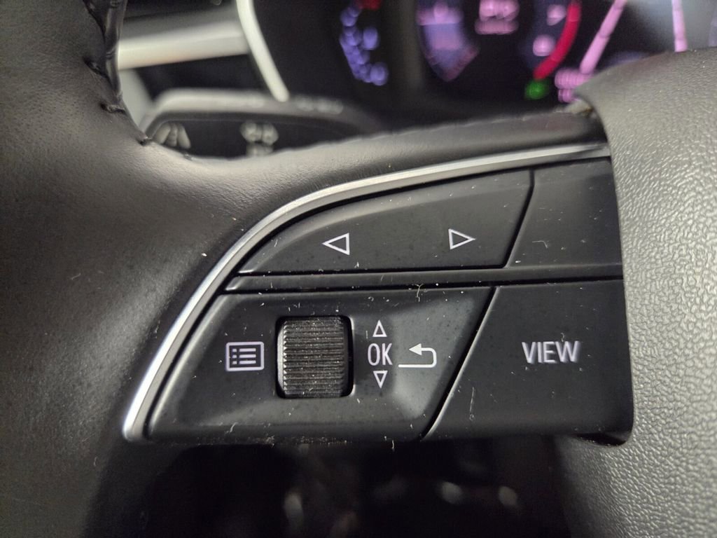 Used 2019 Audi Q3 2.0T Premium w/ Convenience Package AWD/4WD image 18