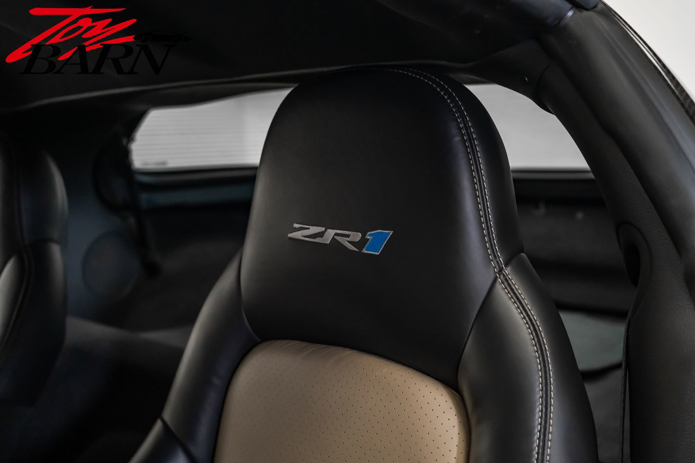 Used 2010 Chevrolet Corvette ZR1 w/ Preferred Equipment Group image 27