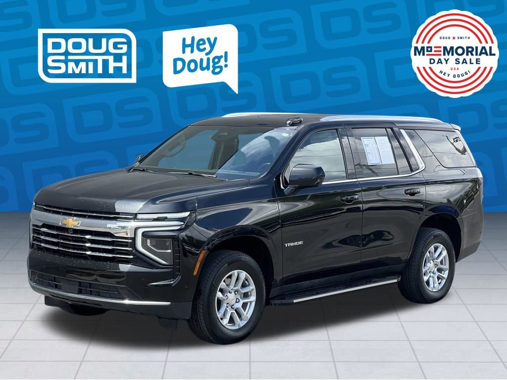 Used 2025 Chevrolet Tahoe LT AWD/4WD image 2