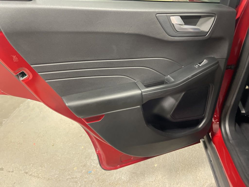 Used 2022 Ford Escape SEL image 20