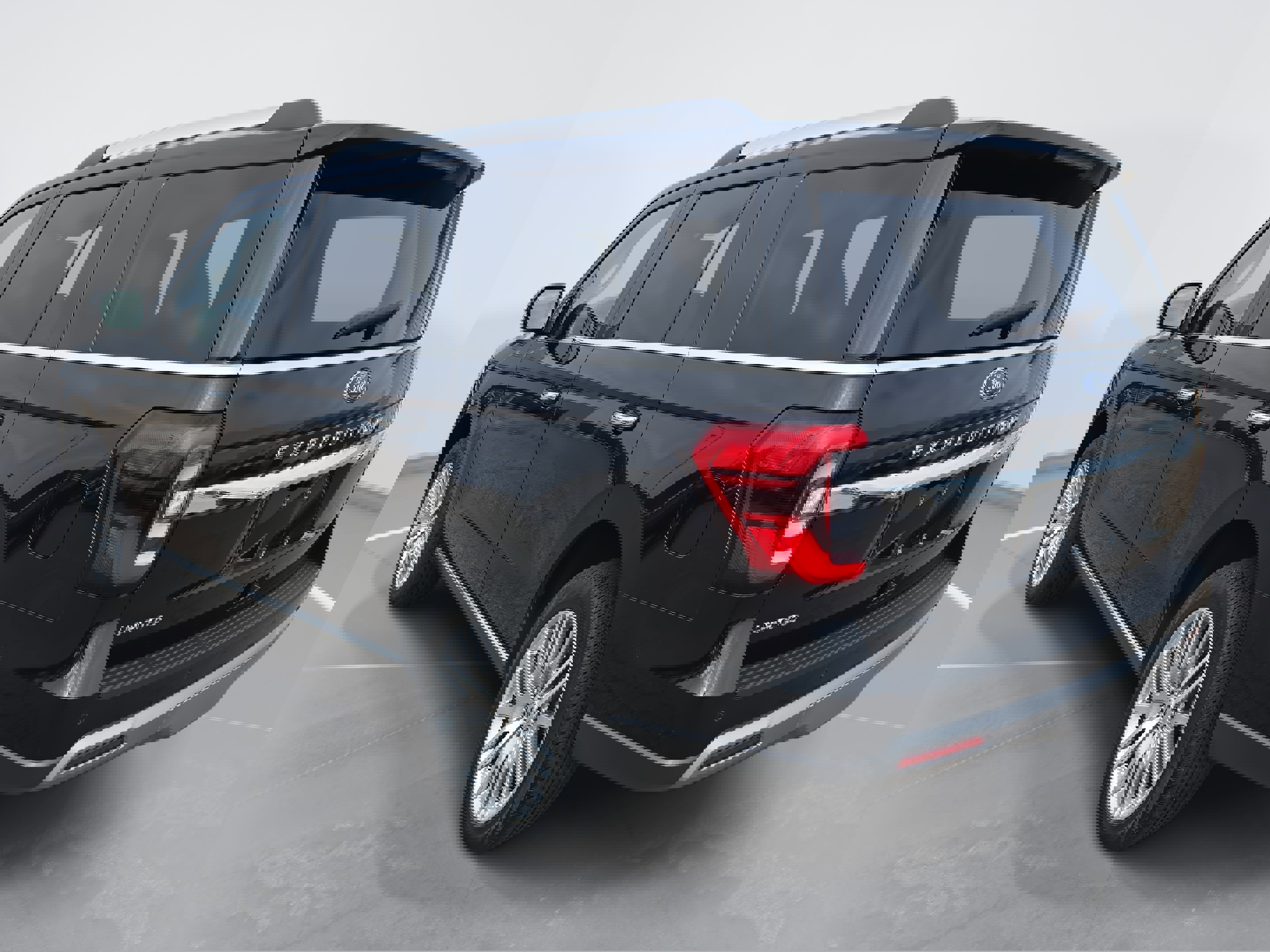 Used 2024 Ford Expedition Limited image 7