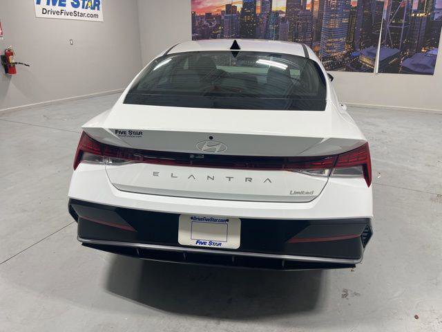 New 2026 Hyundai Elantra Limited w/ Cargo Package image 27