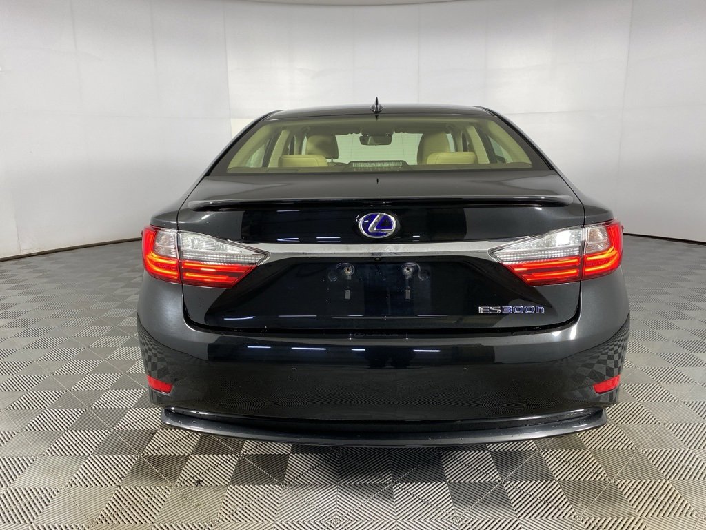 Used 2018 Lexus ES 300h image 21