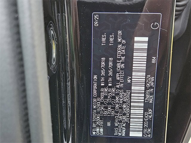 New 2025 Toyota 4Runner TRD Off-Road Premium image 18