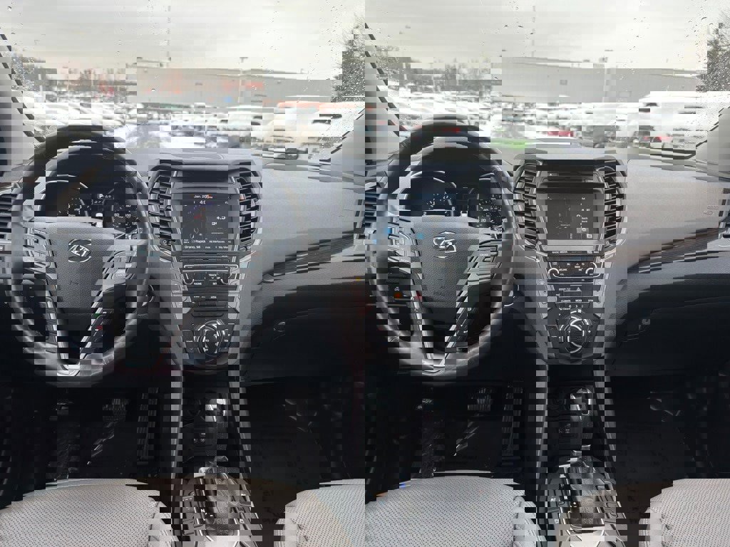 Used 2017 Hyundai Santa Fe Sport image 16