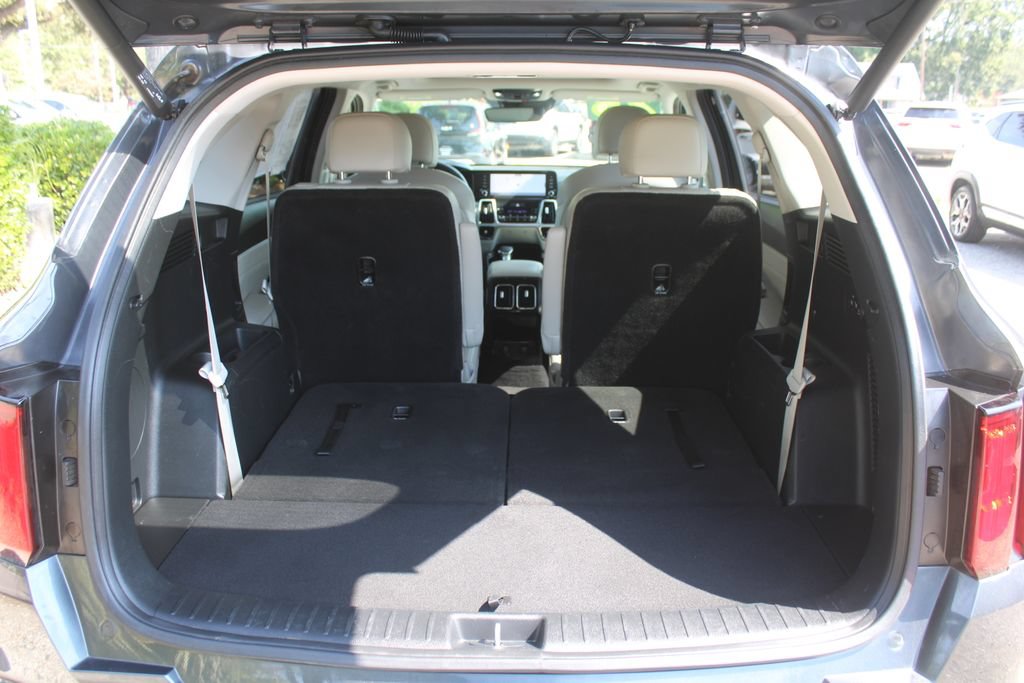 Certified 2023 Kia Sorento SX AWD/4WD image 10