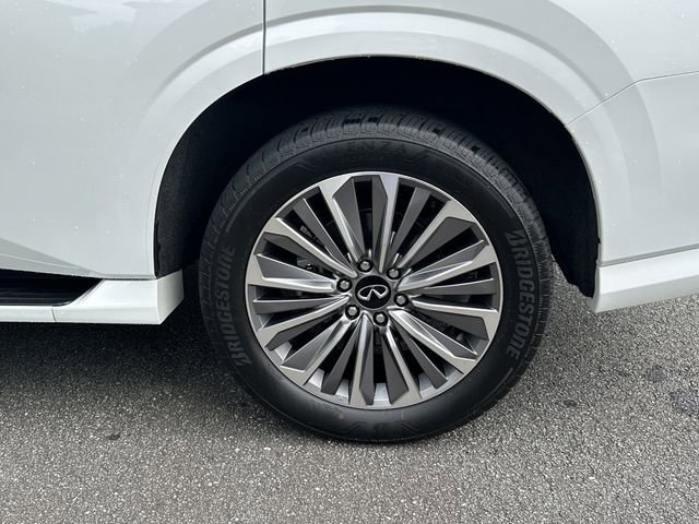 Used 2025 INFINITI QX80 Sensory AWD/4WD image 21
