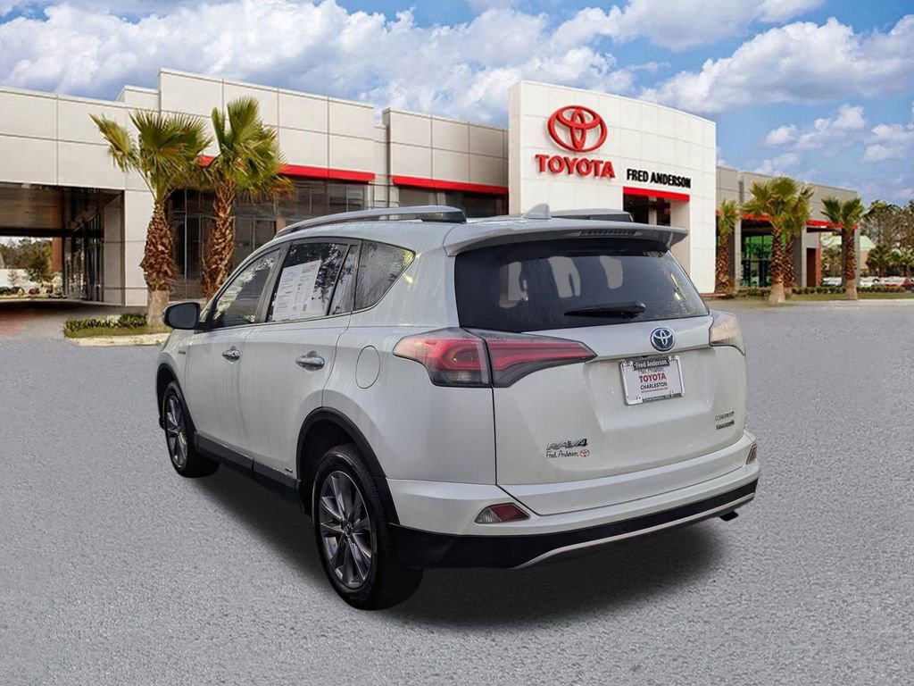 Used 2016 Toyota RAV4 Limited image 7