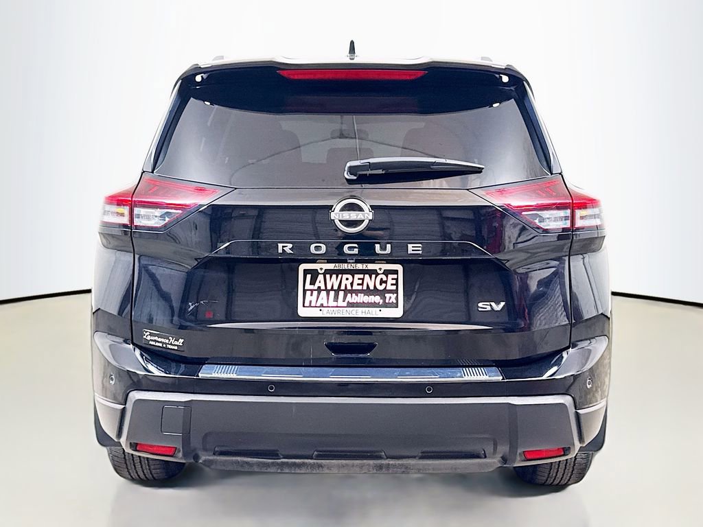 Used 2024 Nissan Rogue SV w/ SV Premium Package FWD image 5