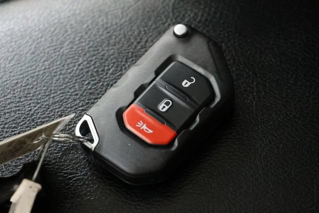 Used 2023 Jeep Wrangler Unlimited w/ 8.4" Radio Group AWD/4WD image 43