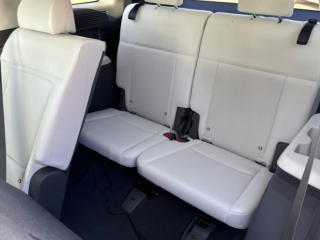 New 2026 Hyundai Santa Fe SE image 14