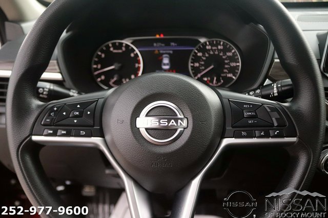 Used 2023 Nissan Altima 2.5 SV image 16