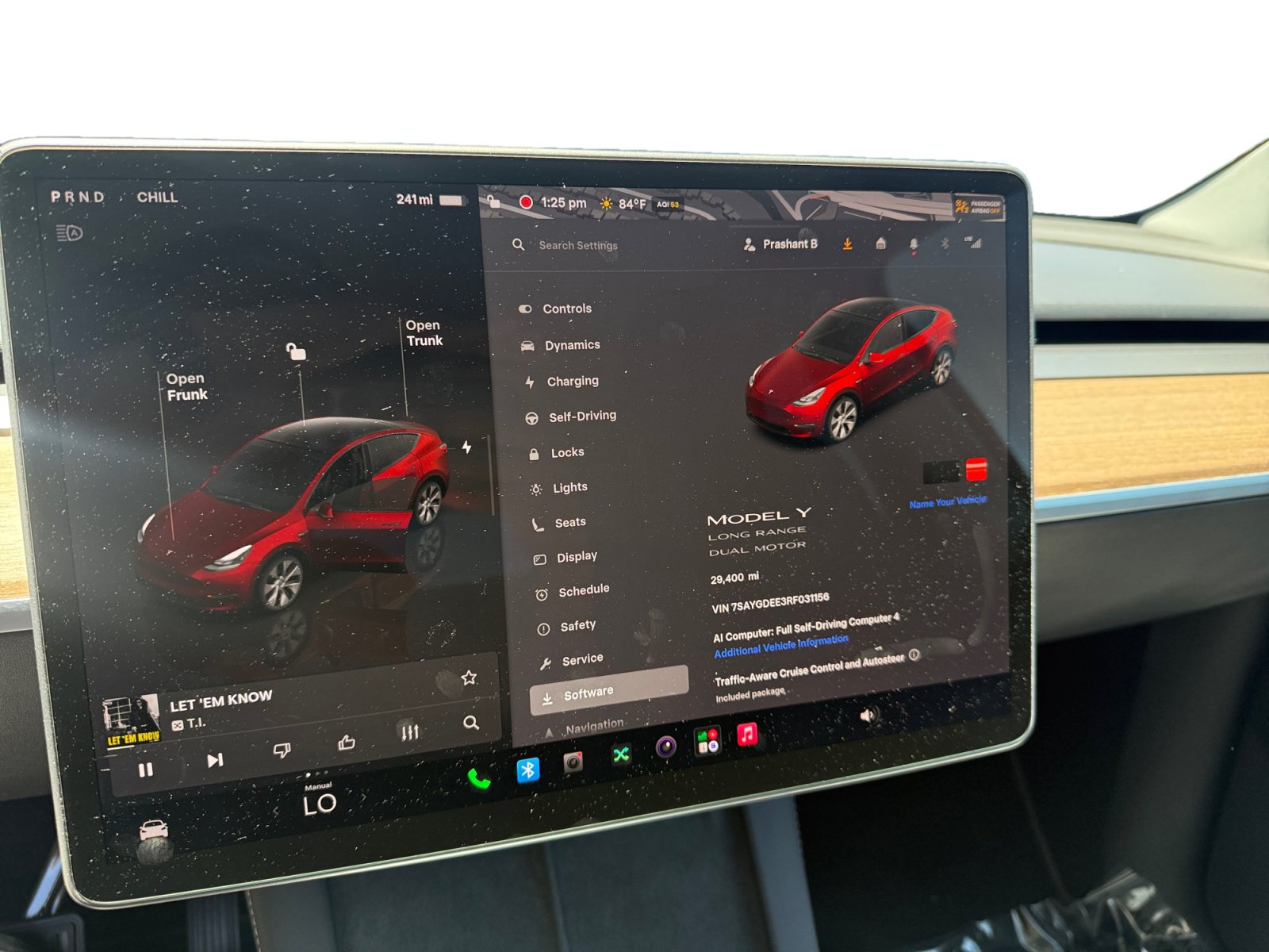 Used 2024 Tesla Model Y Long Range AWD/4WD image 11