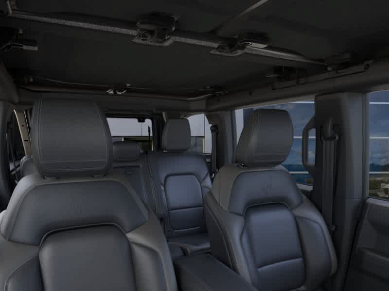 New 2026 Ford Bronco Outer Banks w/ Sasquatch Package AWD/4WD image 12