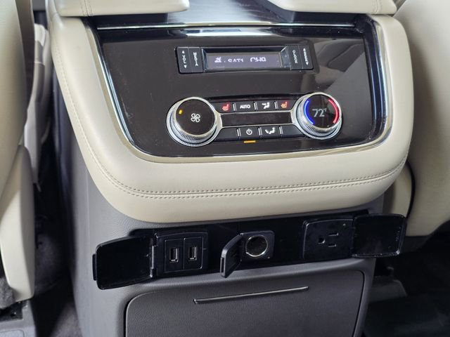 Used 2018 Lincoln Navigator Select w/ Technology Package image 18