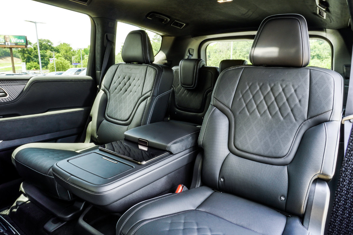 New 2027 INFINITI QX80 Autograph AWD/4WD image 38