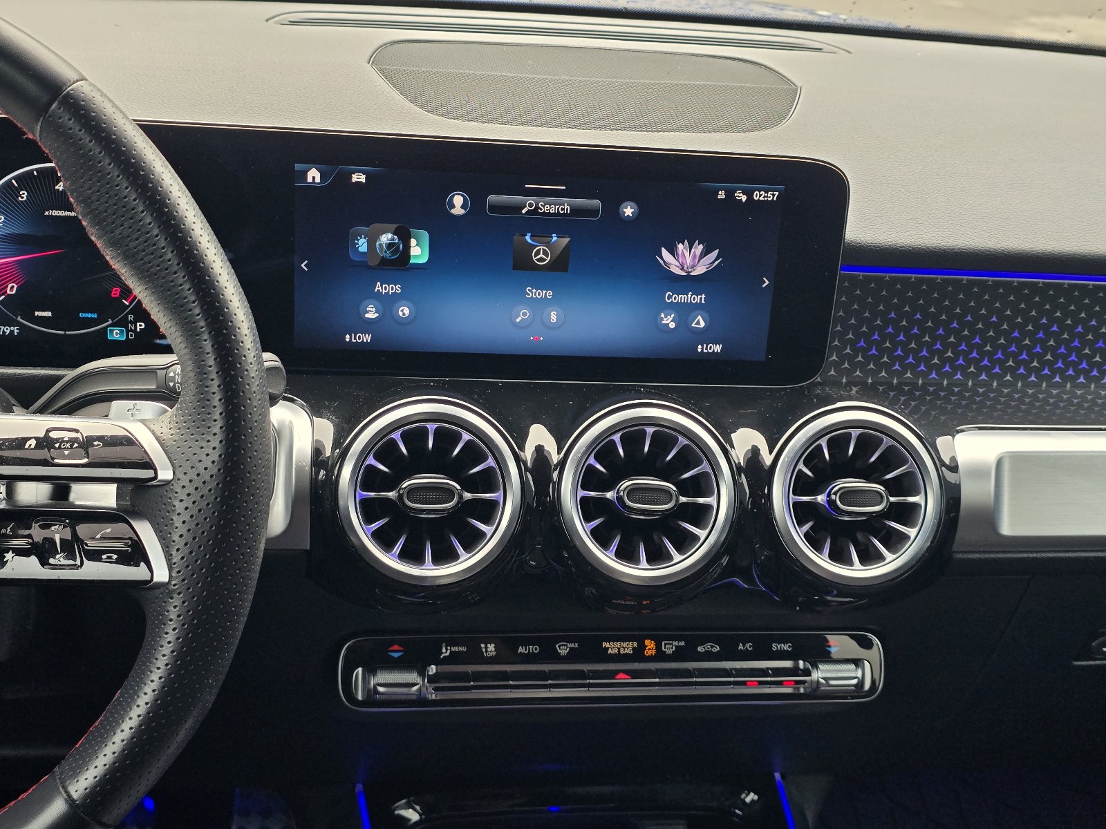 Used 2024 Mercedes-Benz GLB 250 image 16