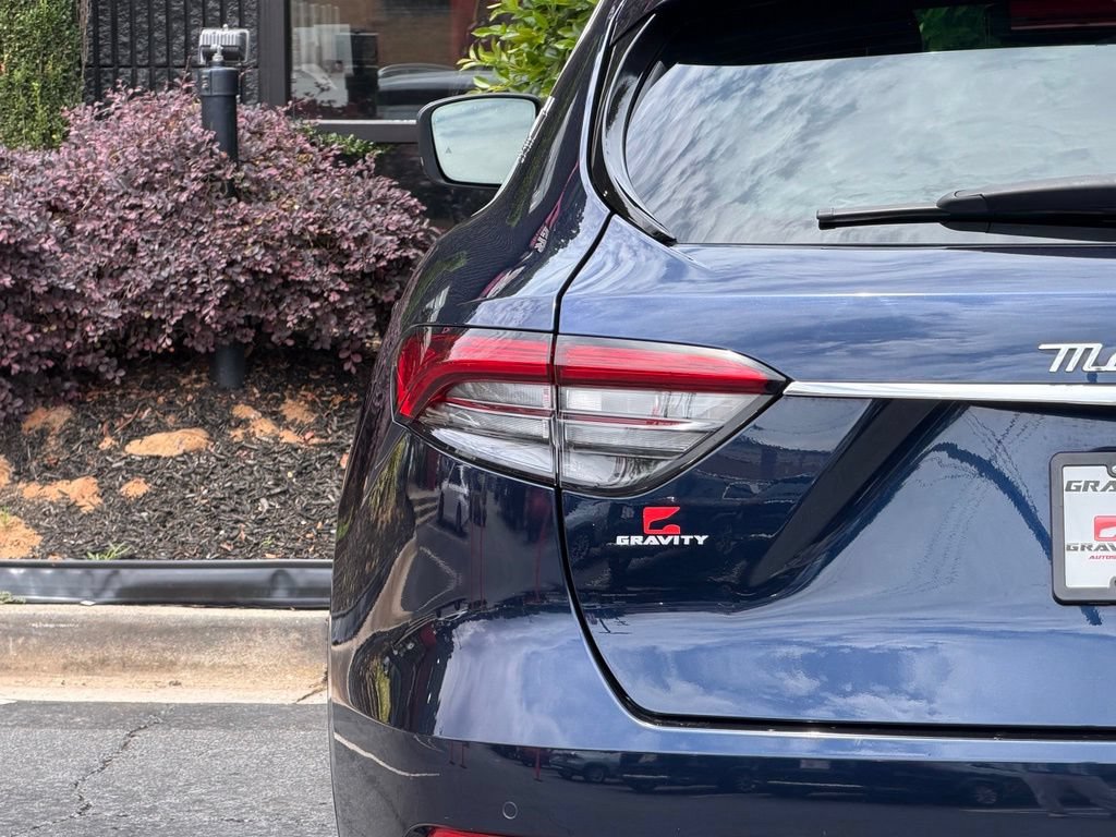 Used 2022 Maserati Levante GT AWD/4WD image 15