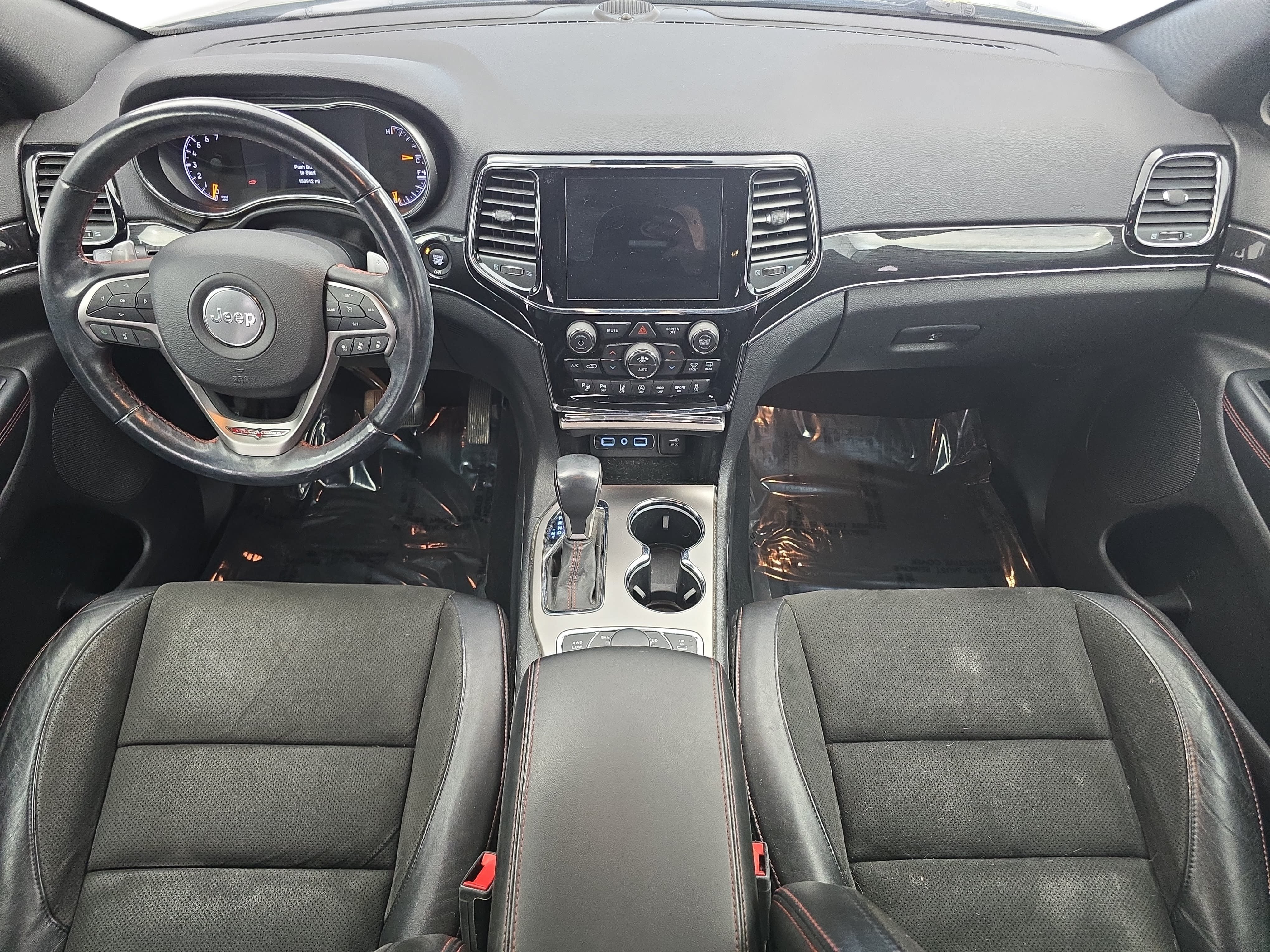 Used 2020 Jeep Grand Cherokee Trailhawk w/ Premium Lighting Group AWD/4WD image 9