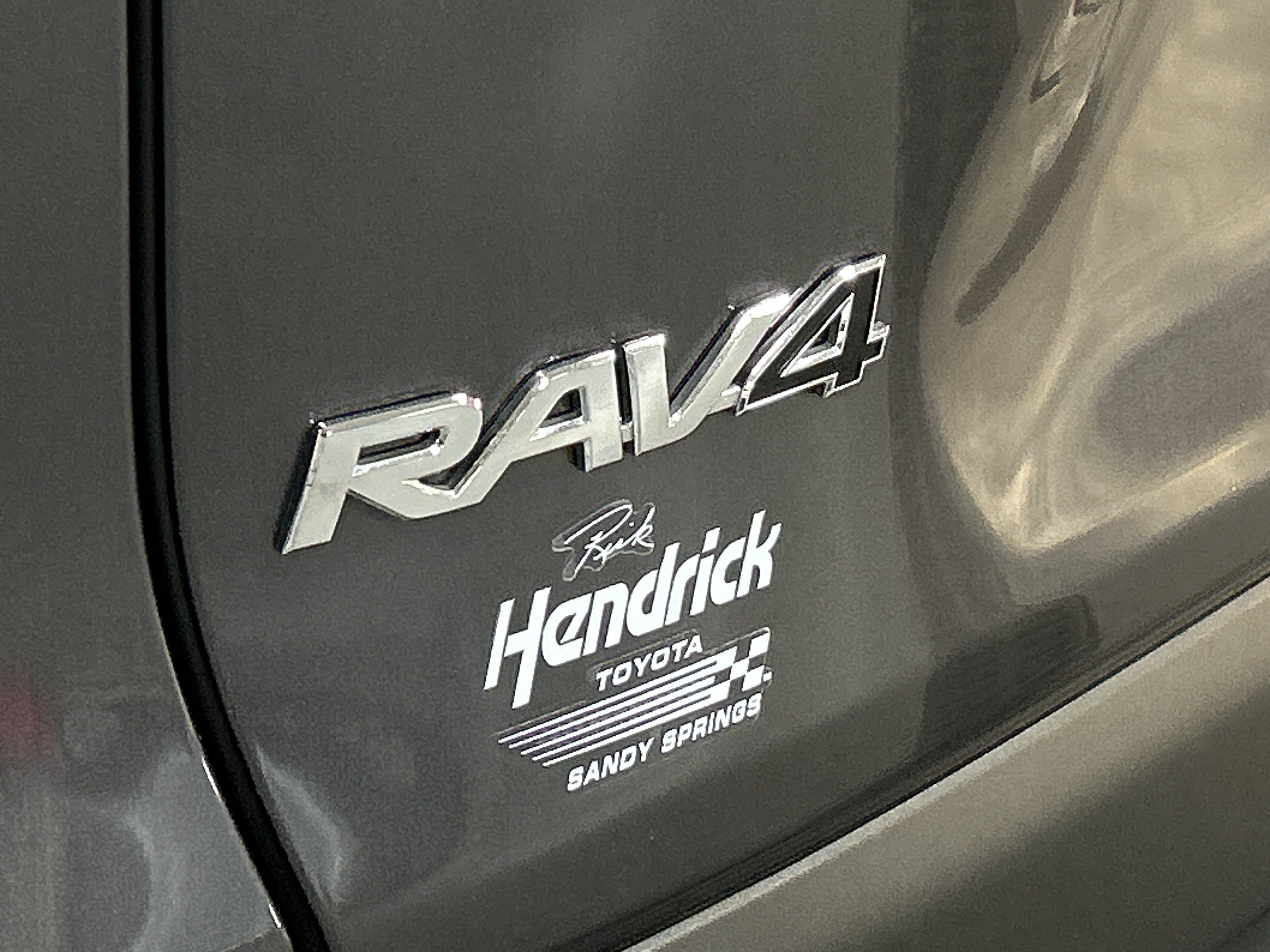 Certified 2025 Toyota RAV4 XLE w/ Convenience Package FWD image 36