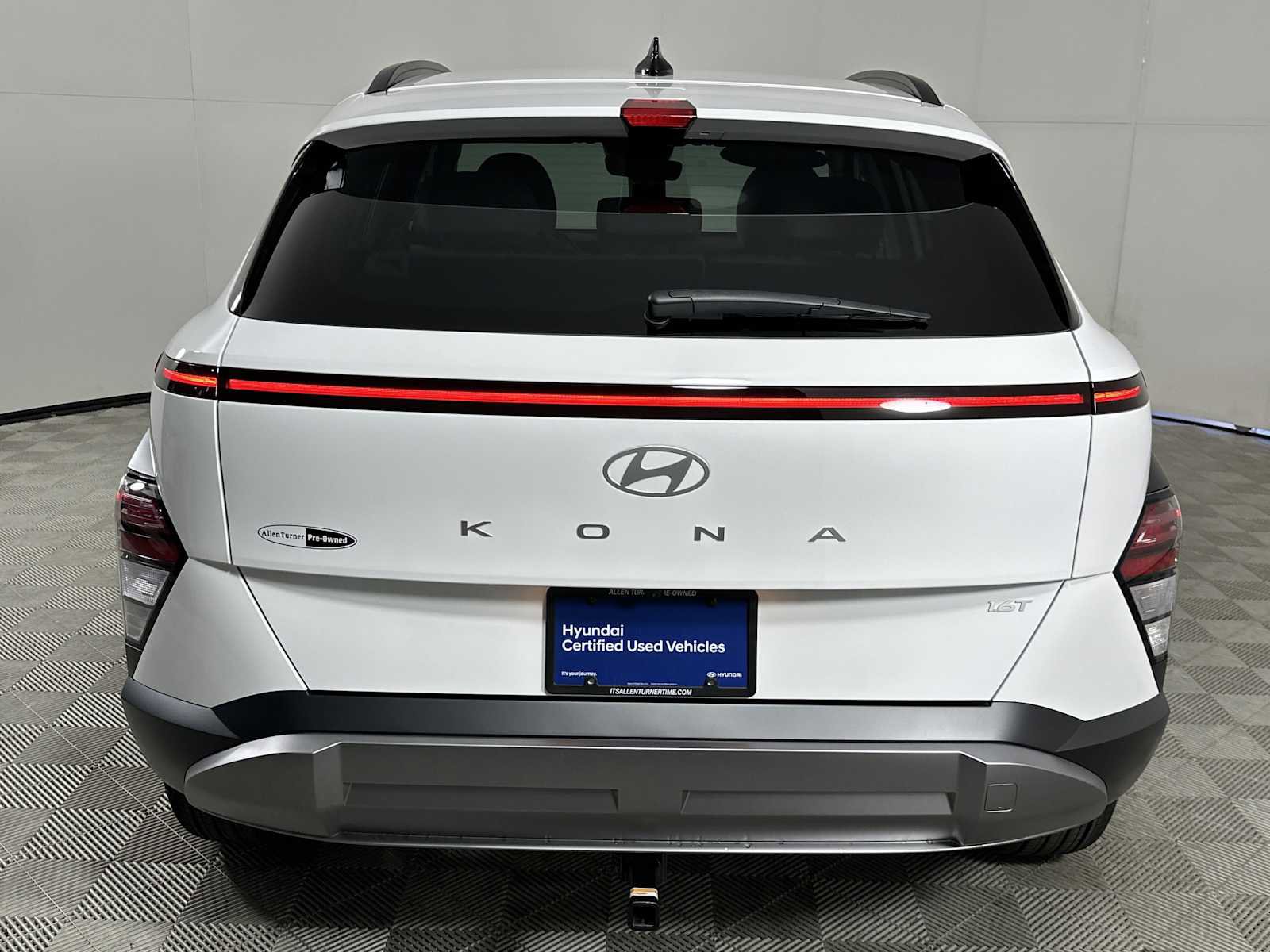 Certified 2026 Hyundai Kona SEL Premium image 7