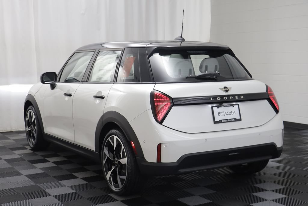 New 2026 MINI Cooper 4-Door Hardtop FWD image 15